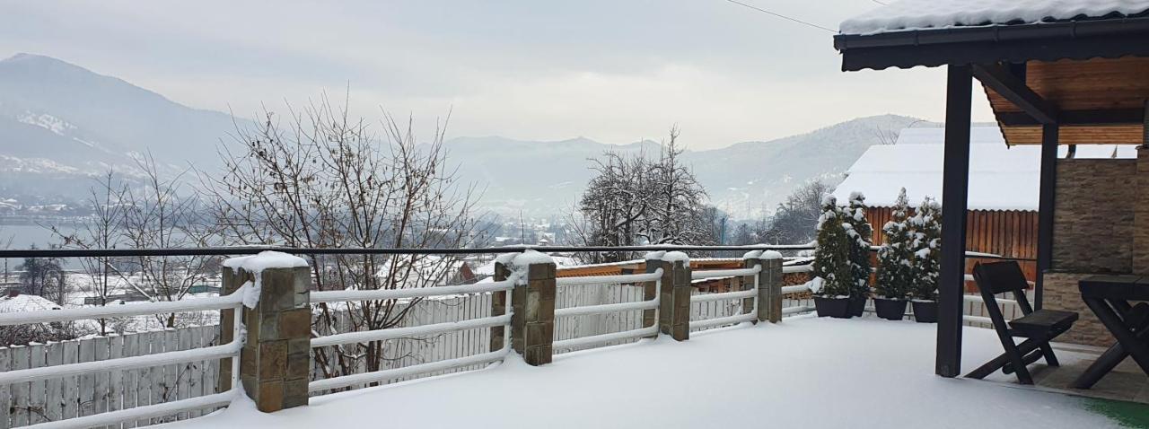 Casa Yla Villa Piatra Neamţ Esterno foto